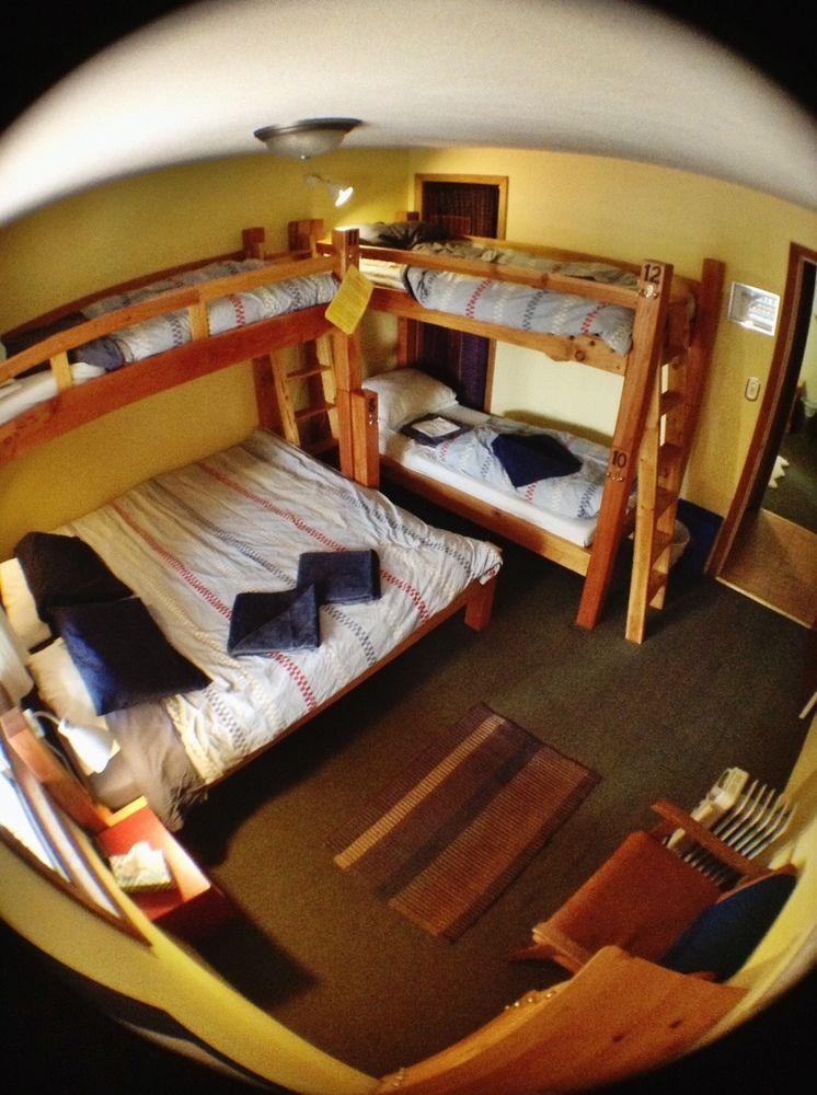Up The Creek Backpacker'S Lodge Roberts Creek Luaran gambar